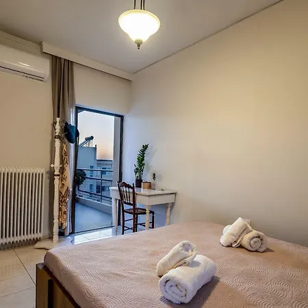 Tailor's House. Vintage Apartment, With A Sea View *