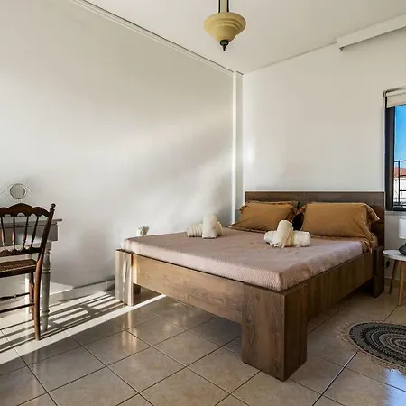 Tailor's House. Vintage Apartment, With A Sea View Lägenhet Chania (Crete)